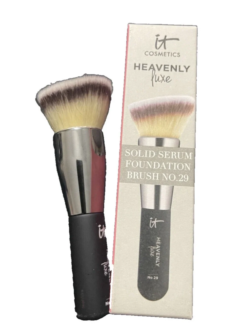 It Cosmetics Heavenly Luxe Solid Serum Foundation Brush No. 29 - Sealed